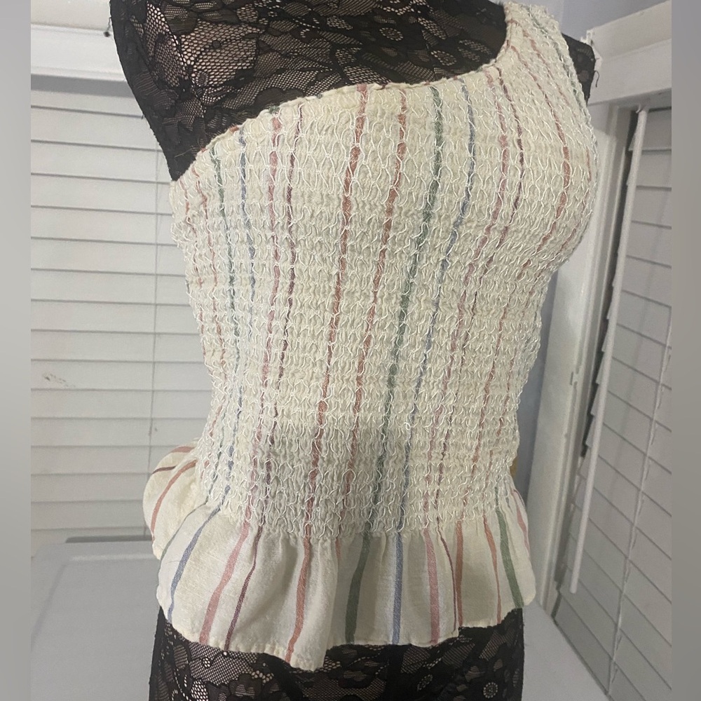 American eagle 🦅 one-shoulder top size (m)